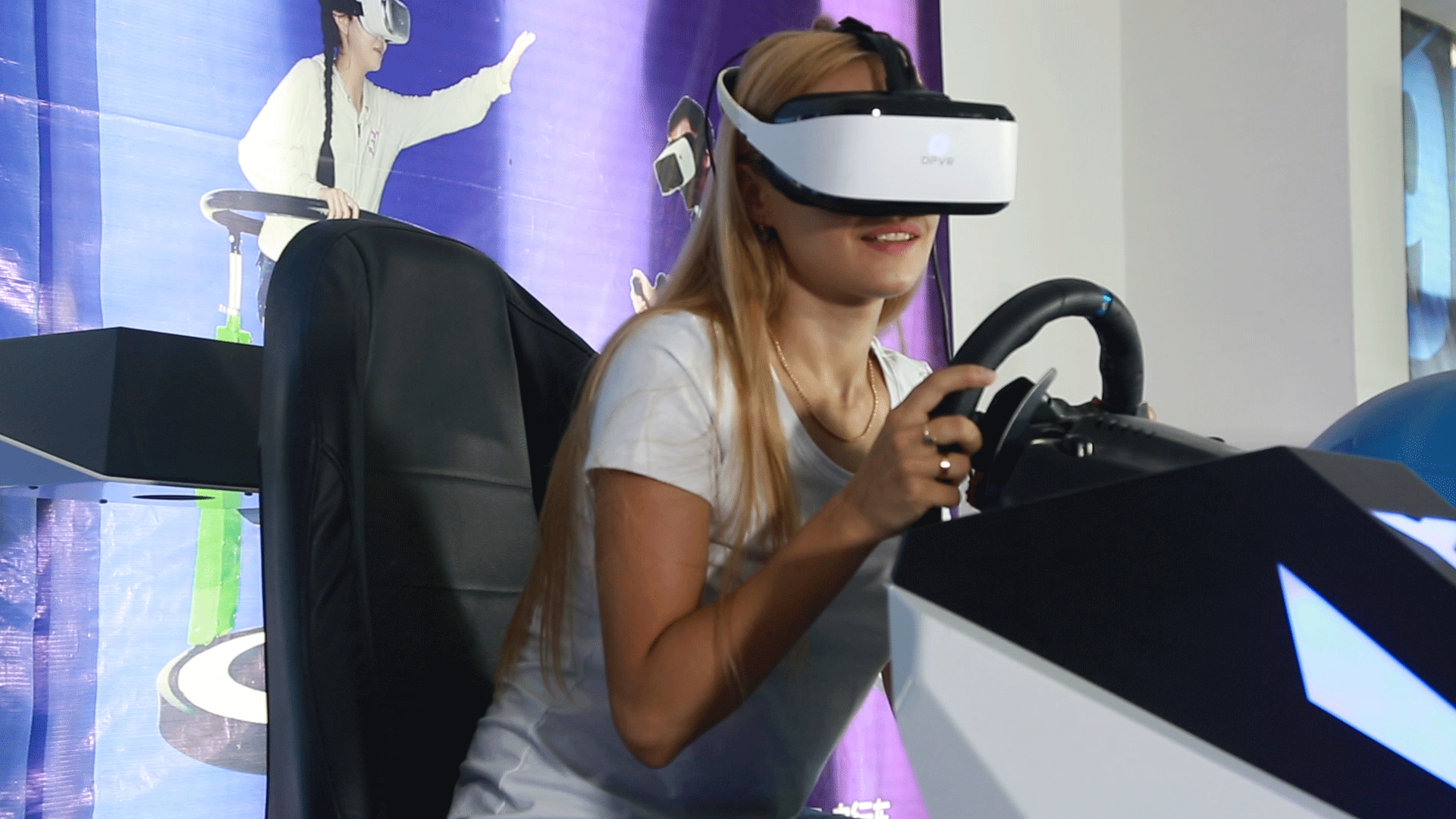 Full 3D Audio Car Driving Simulator , Amusement Park Virtual Reality Driving Simulator