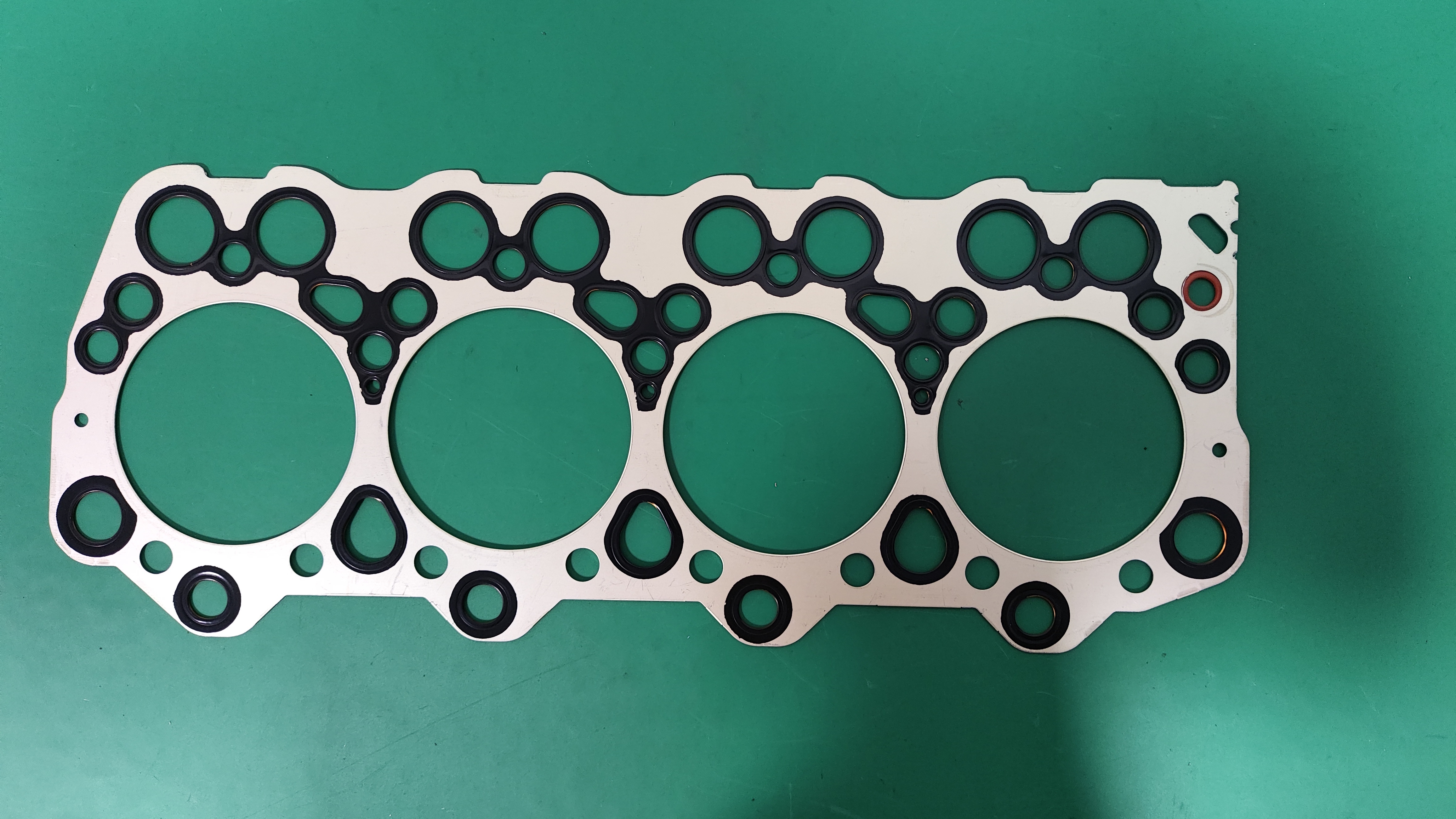 4D34