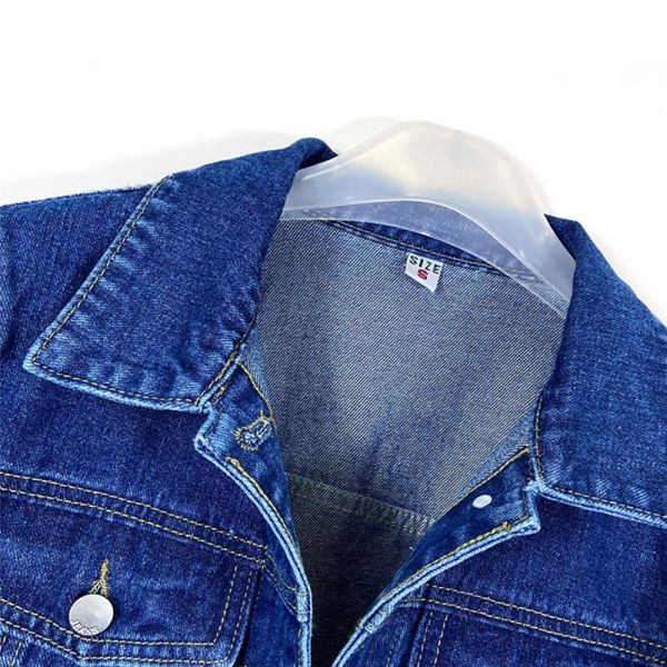 Кнопка изготовления куртки джинсовой ткани вниз с одежды джинсовой ткани OEM куртки помыла голубой хлопок