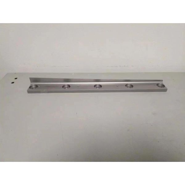 3KTD84 Stainless Steel Bottom Knife Bar For Tobacco Leaf Cutting Machine Hauni KTF KDF