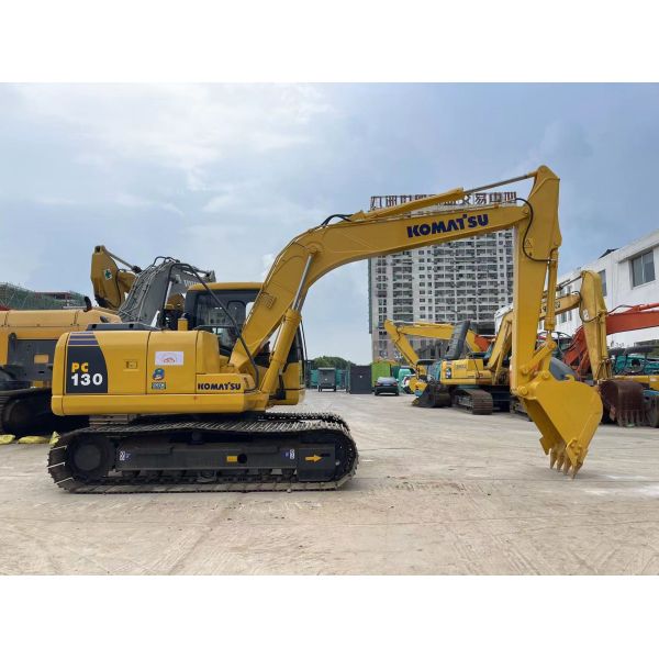 Used Small Excavator 13 Ton Used Komatsu Excavator PC130-7