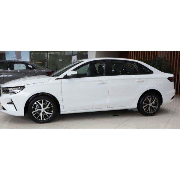 Подержанный автомобиль мест двери 5 элиты 1.5T 114HP L4 4 поколения 1.5L CVT Geely Emgrand четвертый