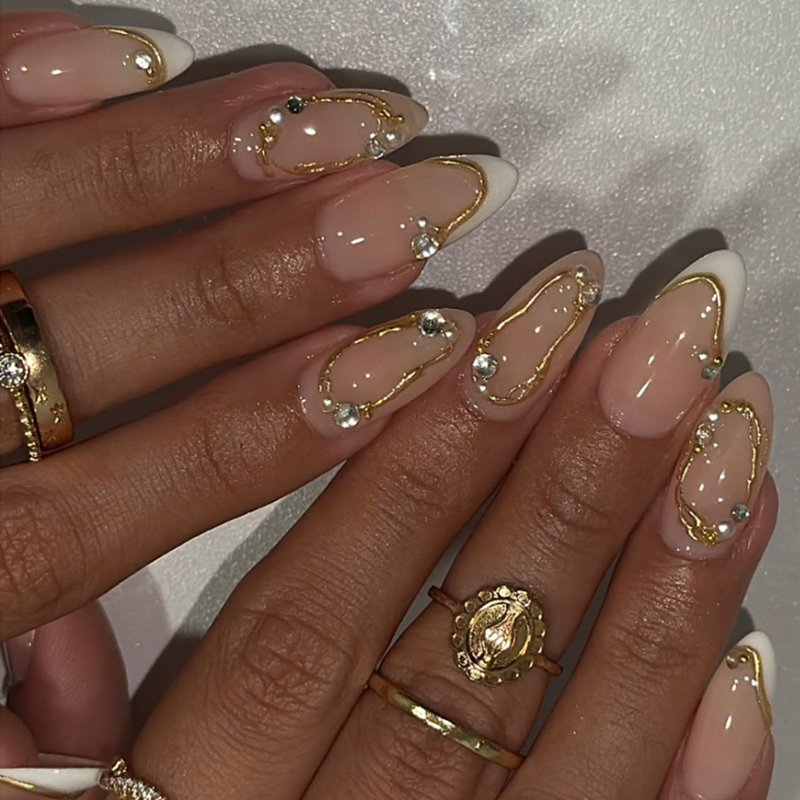 Rhinestone 3D Press On Nails Private Label Long Almond Shaped Nails