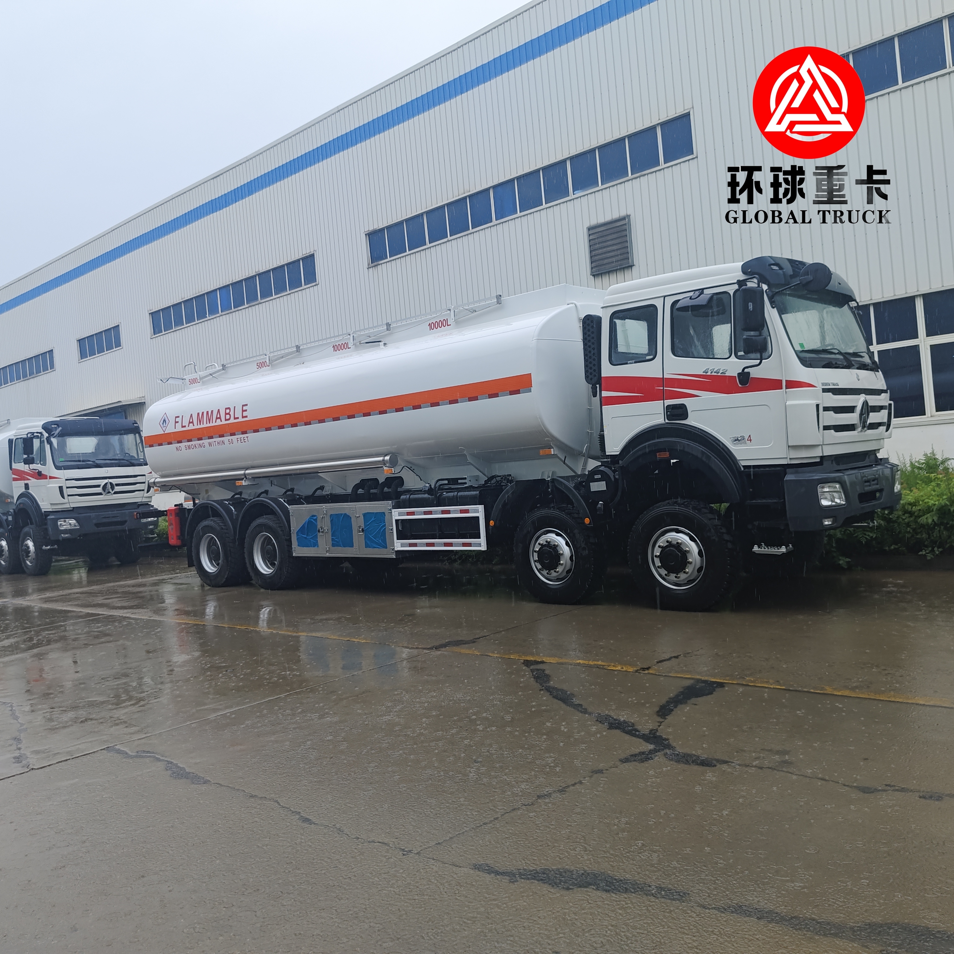 Beiben 8x8 35,000L Oil Tank Truck Heavy Duty Fuel Tanker Truck for Congo Mining Projects