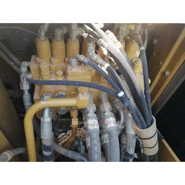 Excavateur à rouleaux Cat313d à soupape hydraulique d'origine avec capacité de seau de 0,52 m3