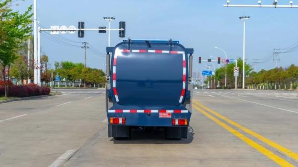 Urban Waste Management Solution Pure Electric 4.5 Cubic Meter Kitchen Waste Collection Truck to Meet Custom's Requirement