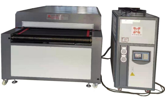 Boa cobertura de tinta Máquina de impressão Flexo 4500kg 380V 3P Máquina de impressão automática de cilindro