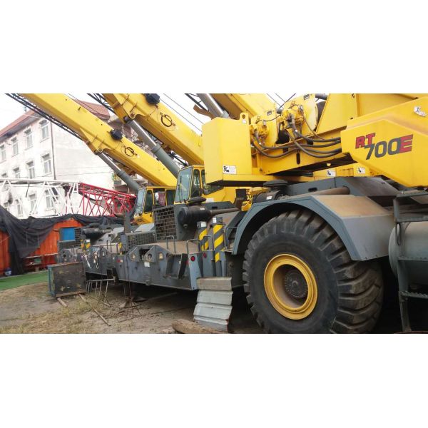 America Grove 70ton 50ton Rough Terrain Crane (RT700e)