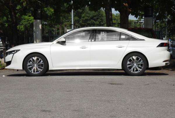 Peugeot 508 2022 Model 508L 400THP PureTech Driving Control Edition 1.8L 211HP L4