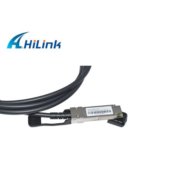 40G QSFP к переключателю центра данных кабеля меди DAC присоединения проламывания 4SFP10G пассивному сразу 3M