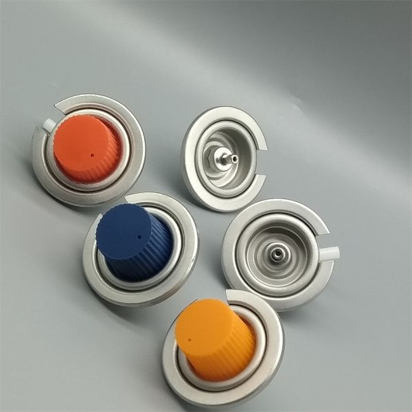 Valve de cuisinière à cartouche de gaz de butane Ventilateur de canistre de carburant rechargeable haut de gamme pour cuisinières de camping et appareils de chauffage portables Sûr et durable