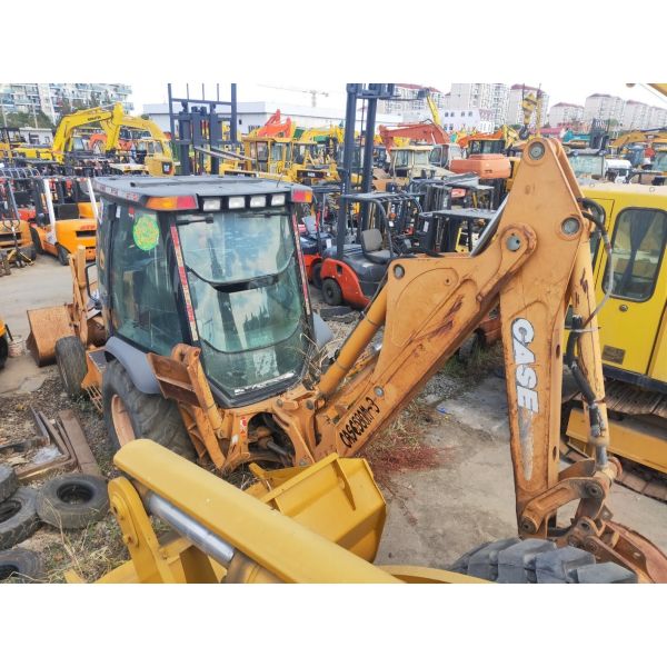                  Used Origin USA Backhoe Loader Case 580m Very Cheap Price Secondhand Case Loader Backhoe 580m 580L Good Condition.             