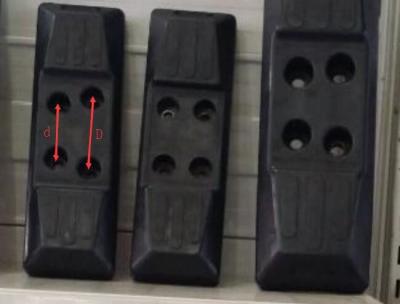 almofadas de borracha da máquina escavadora 2.4kg, corrente de borracha da almofada da trilha - no passo 135-300C