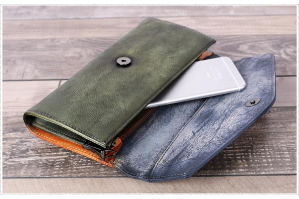 New England retro leather ladies clutch evening bag temperament rivet bag hand