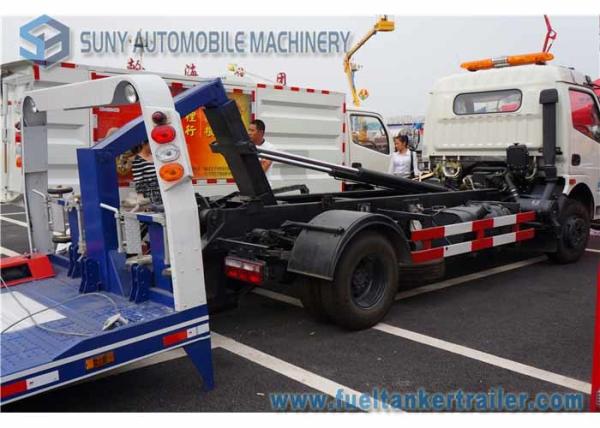 FAW  115 Hp Engine Wrecker Tow Truck , Flatbed Wrecker Full Landing 5000 KG