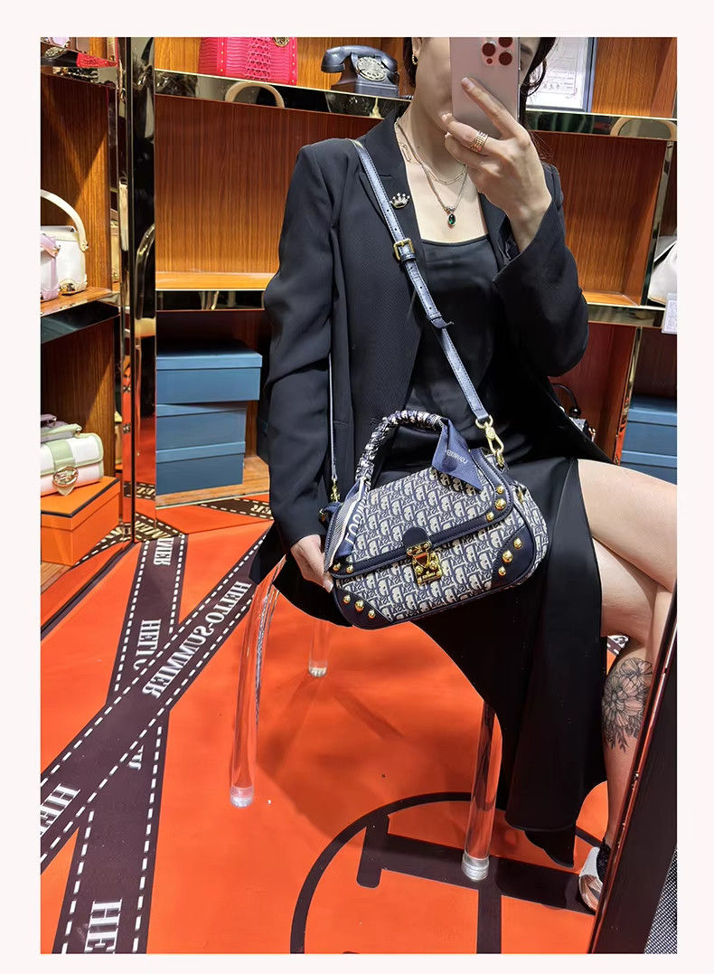 Stylish Fashionable Elephant Pattern Crossbody Bag for Women Made of Durable PVC Leather