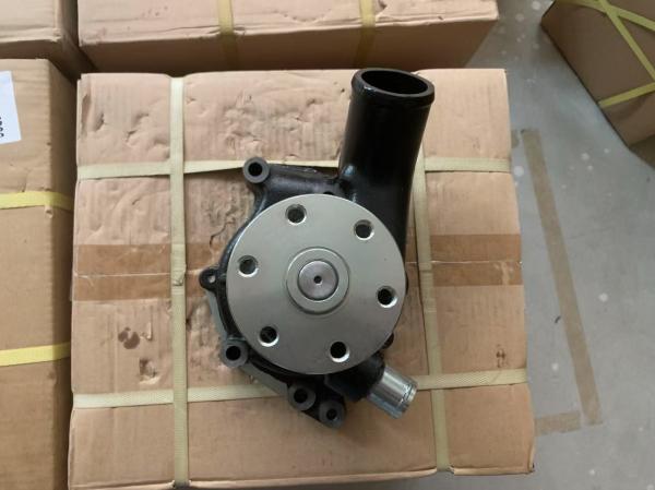 6BG1 4BG1 6BD1 Isuzu Water Pump 1136500171 1-13610145-2 Hitachi Excavator EX200-1 EX200-5 EX200LC-5 6 Holes