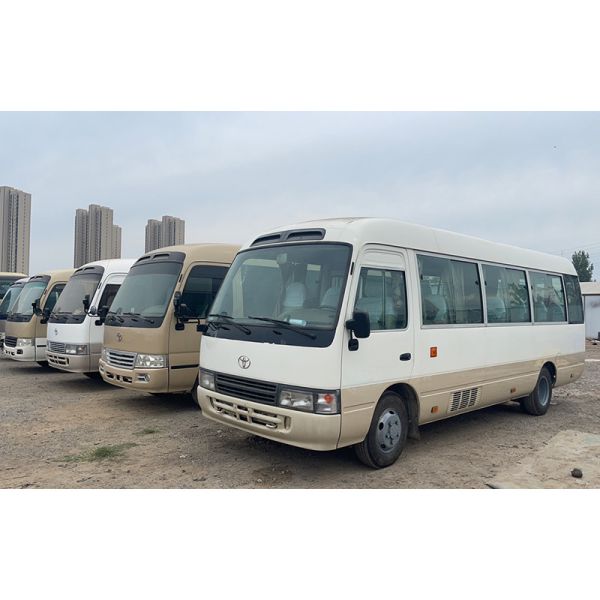 Good Condition 29 Seats Second Hand Coaster Bus with Front Mounted Diesel Engine