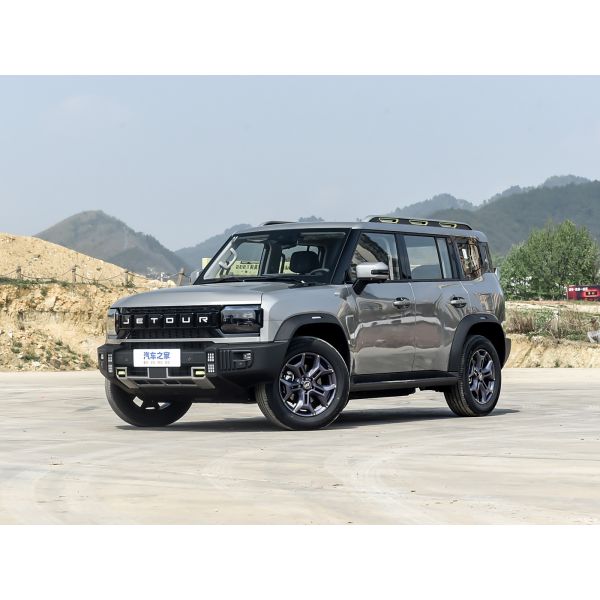 Chery Jetour Traveler T2 's 2024 Off-Road Driving PHEV SUV with Hybrid Energy Technology
