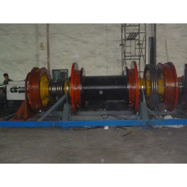 Drill Well Parts 200HP 970r/min Drilling Rig Drawworks