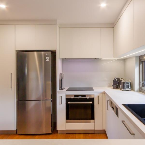 Matte Creamy White PVC Kitchen Cabinet U Shaped Kitchen Units