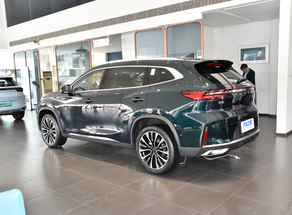 EXEED lingyun 2023 1.6t подержанные автомобили с сенсорным экраном Да и радаром Передняя 4 Задняя 4