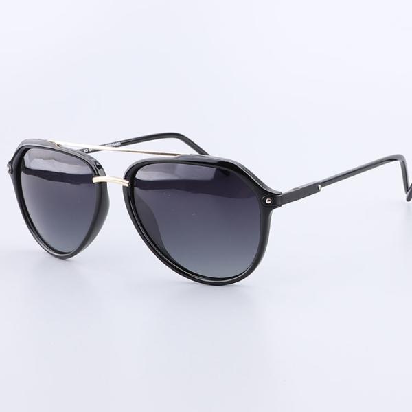 Trending Anti Sun Rays Oversized TR90 Polarized Sunglasses
