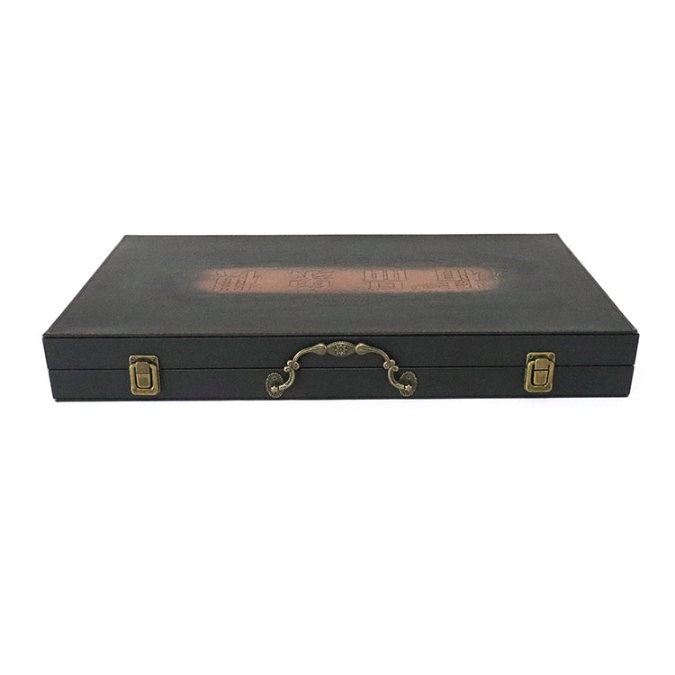 Exquisite Modern Chinese Chess Set with MDF & Zinc-Alloy Pieces and Customized Logo