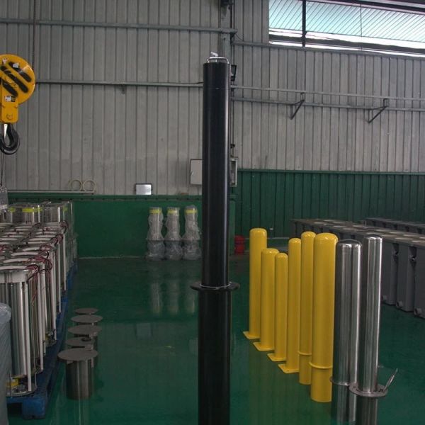Stainless Steel Manual Retractable Bollard with Hydraulic Lifting Core for Driveway Security