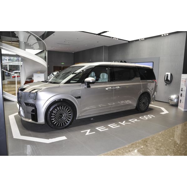Корабль автоматическое роскошное EV LHD 100kwh хэтчбека электрического автомобиля ZEEKR 009 MPV