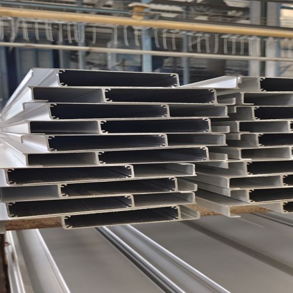 Customized Black Aluminum Sliding Door Profile with Anhui Shengxin Silver White Oxidation
