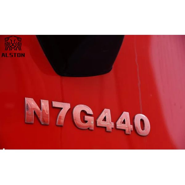Sinotruk Hohan N7G Truck Price, Used Howo N7 6x4 Tractor Truck 371hp 400hp 440hp