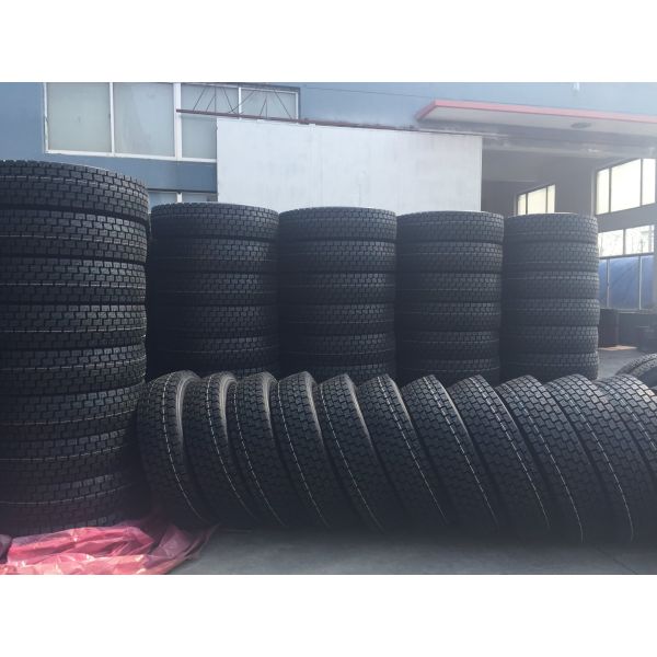 Tous les pneus en acier d'autobus de camion des pneus de radial 315/80r22.5