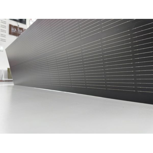 Flexible Solar Panels XSFM-120-T Monocrystalline Silicon Half-Cell 120W to 580W Ran Easy Setup for Convenient Installation