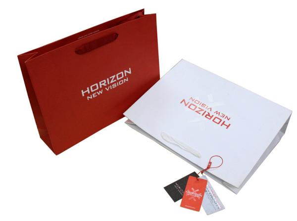 Recyclable white craft Paper Carrier Bag  Ribbon Handle for Men's Garment Packaging