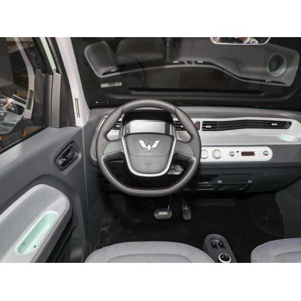 Hongguang MINIEV2022 Macaron Fashion 120KM ternary lithium Chinese Cars Electric Charger For Electric Car Cheap Adult Electric