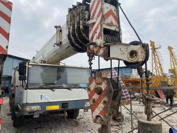 2010 Zoomlion 100 tonnes Grue mobile Grue de camion d'occasion Attractive Poids maximal de levage 16t
