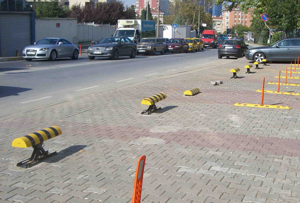 Автоматическая свинцовокислотная высота замка 320мм автостоянки батареи поднимая умная