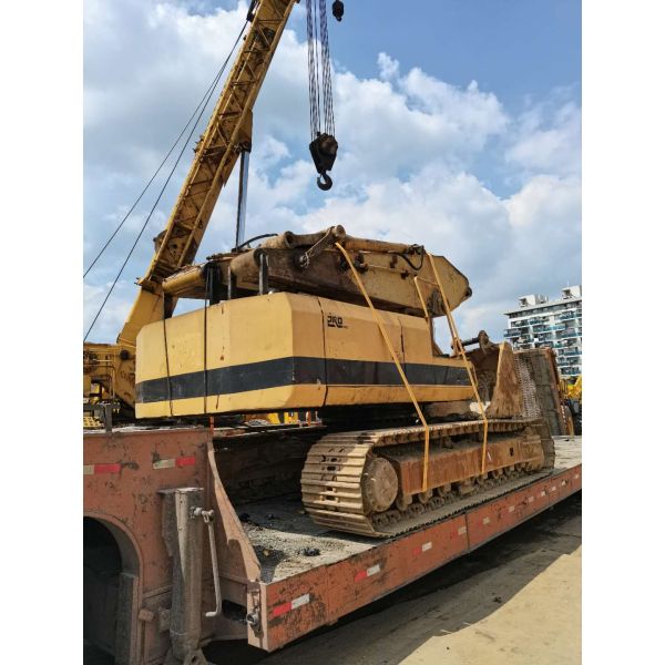 Used Excavator Kobelc SK200SR SK135SR SK140-8 SK200-8 with Sumitomo Hydraulic Cylinder