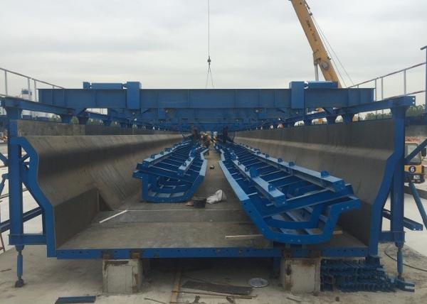 Steel Concrete Metal Formwork High Space Utilization For Railway Construction