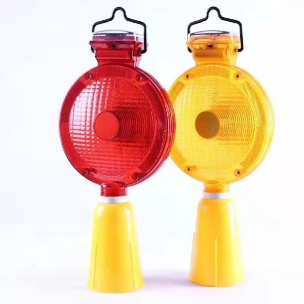 New Solar Road Construction Traffic Blinking Barricade Warning Lights Obstacle Safety Flashing Light
