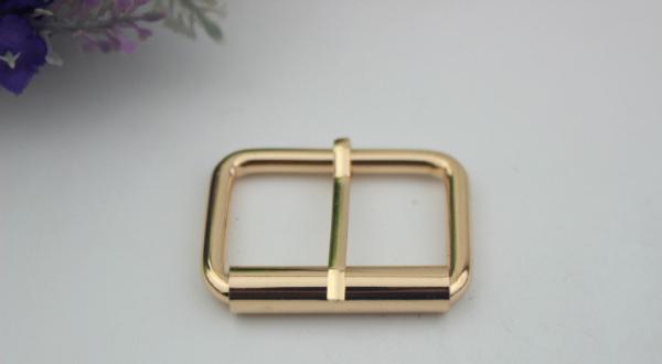 China Manufacturer Gold Nickel Free Plated 38 MM Iron Roller Single Prong Pin Buckles for Handbag