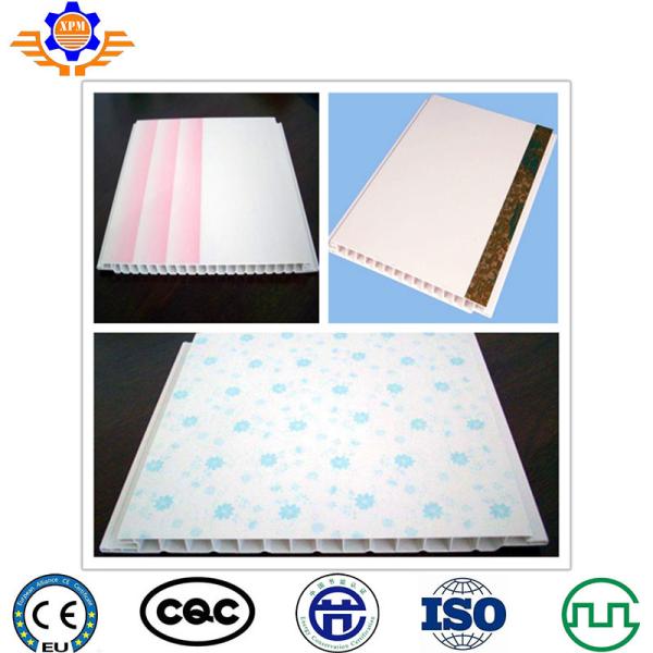 linha plástica teto da extrusão do painel de parede do PVC 150Kg/H do PVC que faz a linha de produção da placa da máquina