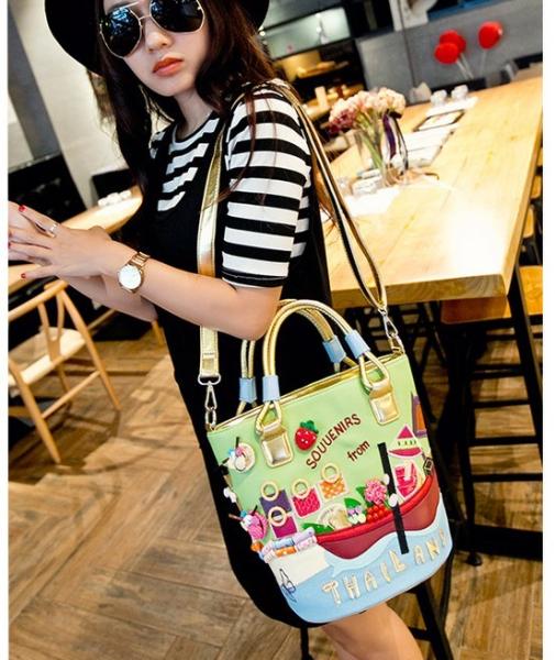 2016 new women handbag packet Messenger bag hand embroidery Korean boutique creative bucket bag