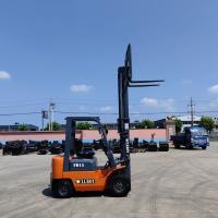 Compact contrepoids diesel chariot élévateur FD15 Opération confortable Maintenance facile