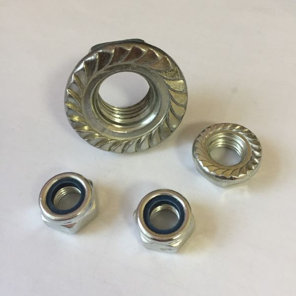 Amostra disponível M20 M16 Din6923 Ferramenta de fixação direta de aço inoxidável de carbono