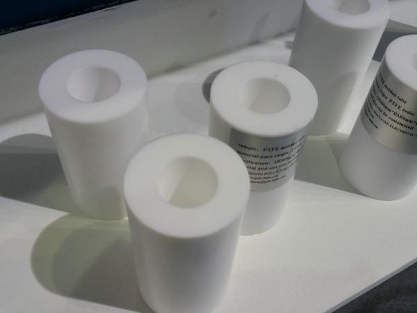 Industrial Grade Moulded PTFE Tube and Pipe with 100% Virgin PTFE Material and Food Grade Certification
