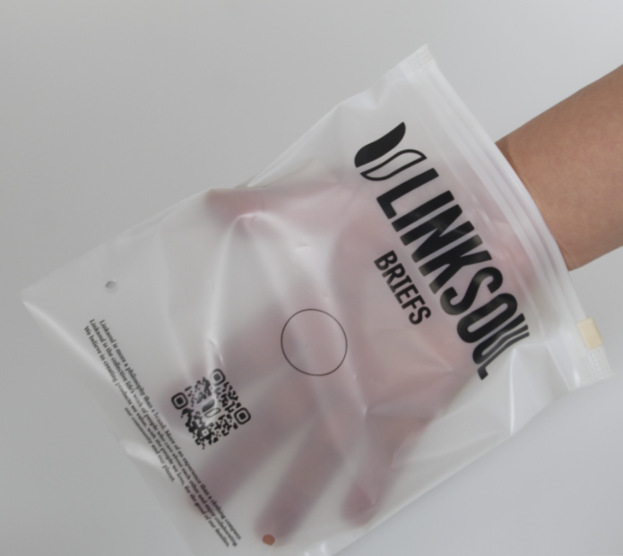 Degradable Custom Printing Plastic Frosted Zipper Bag Clothing Packaging Plastic Ziplock Bag