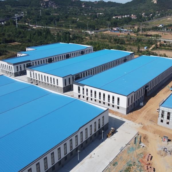 工業用鋼筋構造の建築物