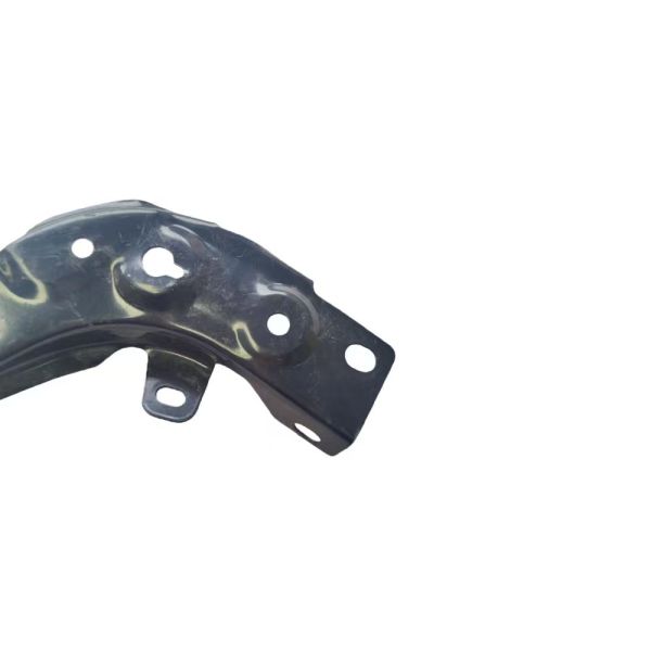 New High Quality SA3HK-5301262Q Radiator Upper Crossmember Right Connector Bracket BYD Song PLUS New Energy Front Carrier Beam
